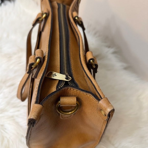 Patricia Nash Tan Woven Tote Bag - Picture 11 of 13